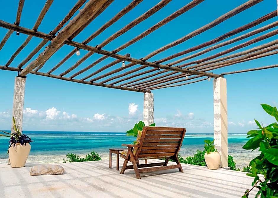 Pearl Beach by Sansi