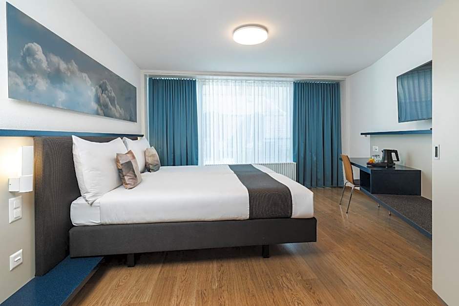 Hotel Bristol