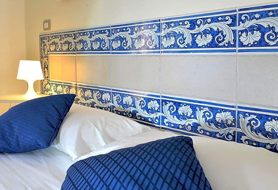 Santi e Saraceni Rooms
