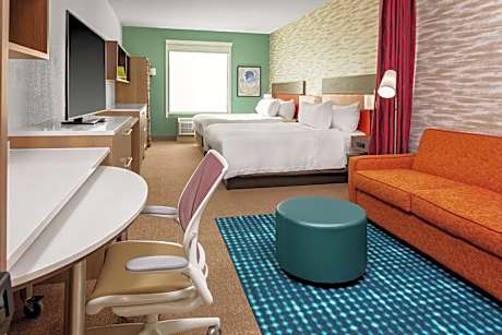 Queen Suite with Two Queen Beds - Hearing Accessible/Non-Smoking