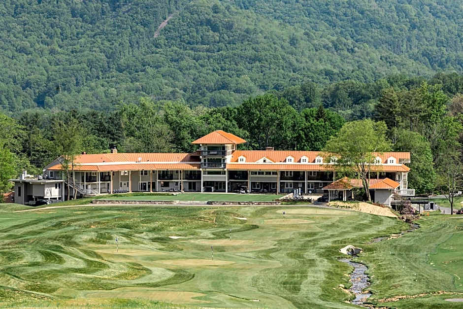 Waynesville Inn and Golf Club, Tapestry Collection by Hilton