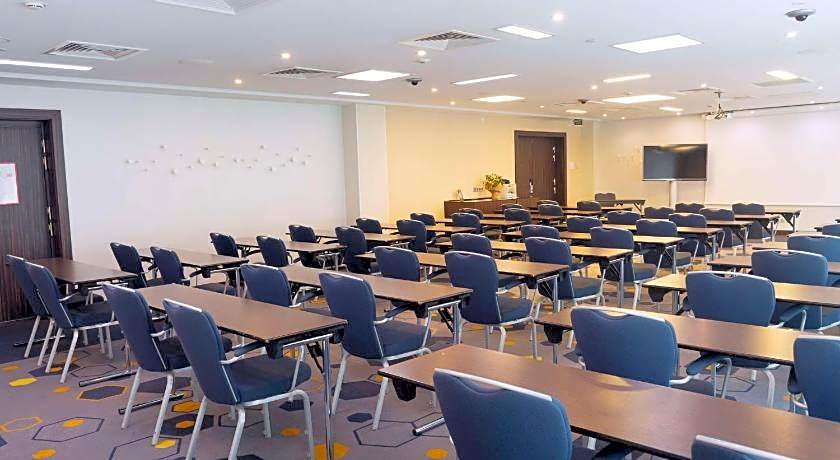 Park Inn By Radisson Astana