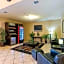 Quality Suites Huntsville Near University