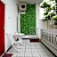 RedDoorz near Alun - Alun Magetan