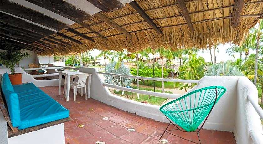 Hotel y Bungalows Acuario