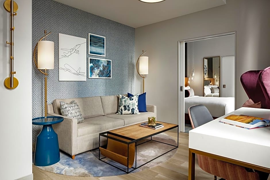 Rand Tower Hotel, Minneapolis, a Tribute Portfolio Hotel