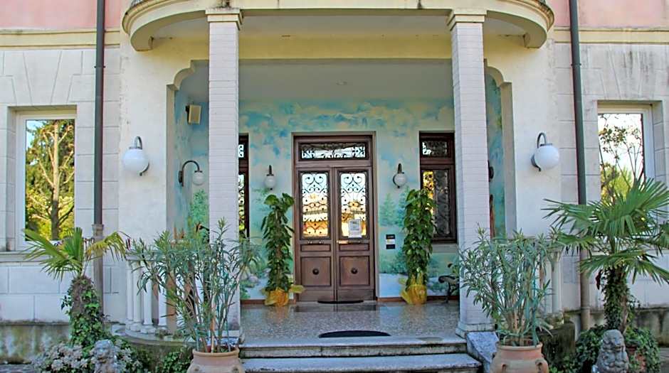 Park Hotel Villa Leon d'Oro