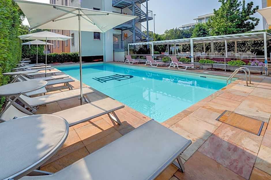 Photo 1 of 50 of Jet Hotel, Sure Hotel Collection by Best Western