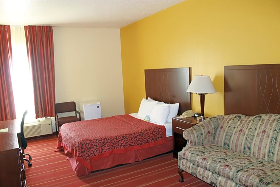 Days Inn by Wyndham Walcott Davenport