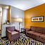Quality Suites Addison-Dallas