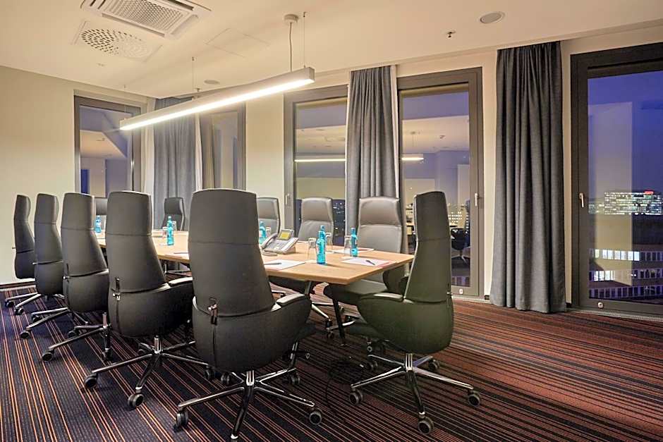 HYPERION Hotel Hamburg City, Trademark Collection by Wyndham