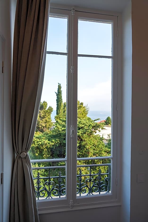 Hotel De Monaco