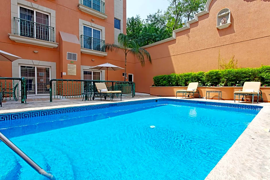 Holiday Inn Express Monterrey Galerias-San Jeronimo By IHG