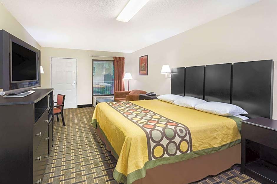 Super 8 by Wyndham Decatur/Lithonia/Atl Area
