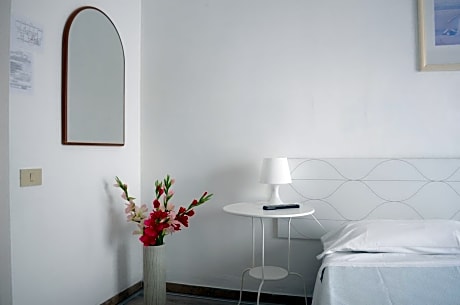 Hotel Cecile