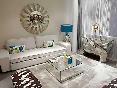 Apartasuite Satellite (6 persons)