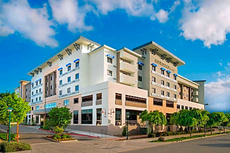 Courtyard by Marriott Redwood City