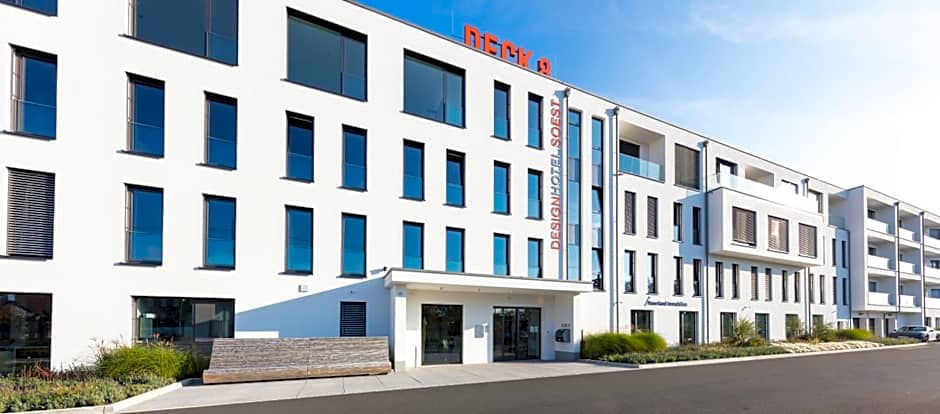 DECK 8 DESIGNHOTEL.SOEST