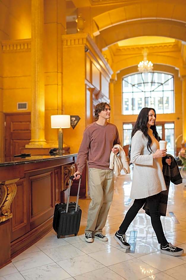 Hotel Le Soleil by Executive Hotels