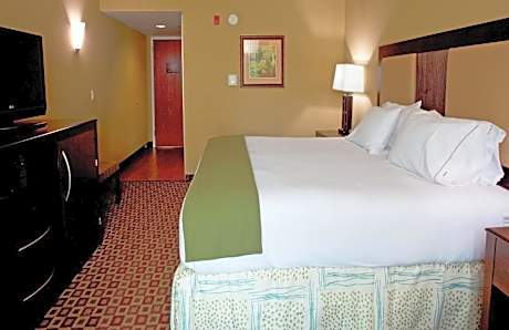 King Room - Mobility Access/Roll in Shower - Non-Smoking