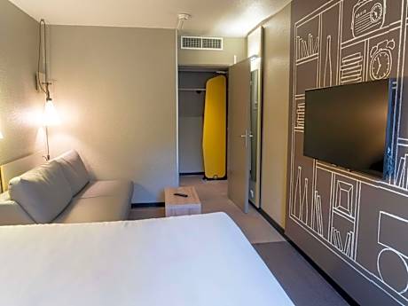 Standard Double Room and Sofa Bed