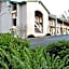 West Bank Inn