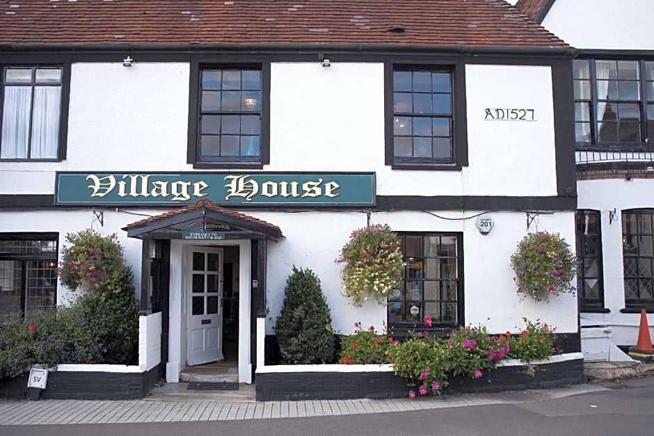 Village House Coaching Inn