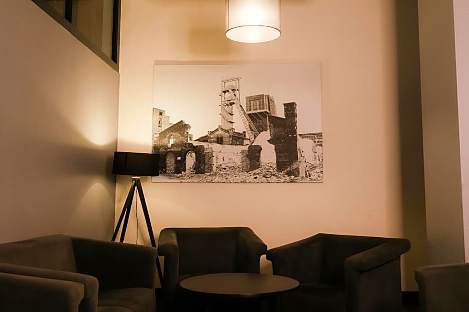 Economy Silesian Hotel