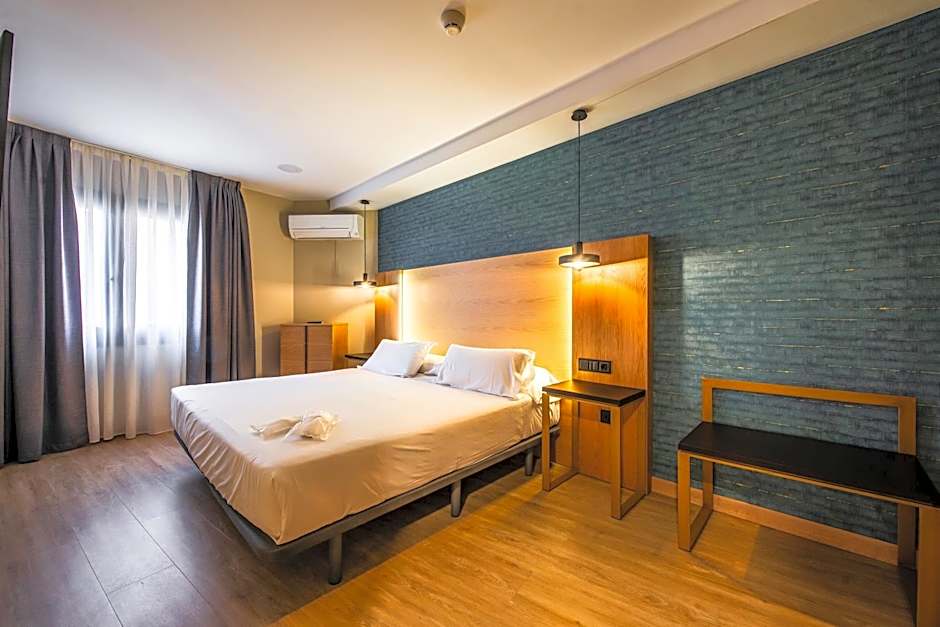 Hotel Zentral Mayoral