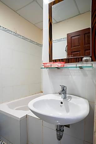 Khách Sạn Bông Sen