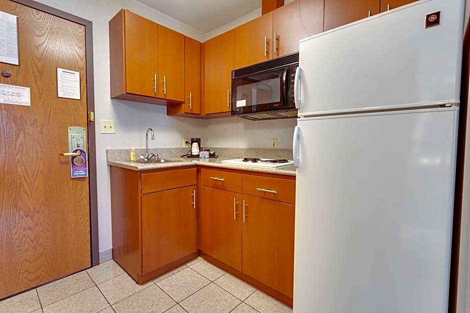 DRURY INN & SUITES HAYTI