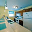 Affordable SPI family condo - walking distance to the beach, Sleeps 6, Third Floor, 2025 Traveler Award