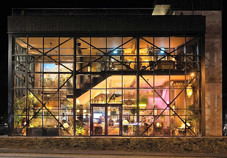 The Greenhouse Hotel