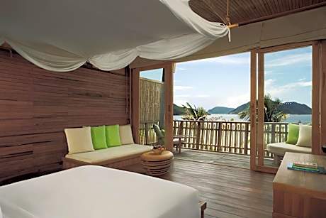 Beachfront Duplex Pool Villa