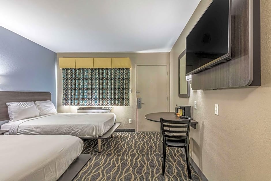 Photo 1 of 7 of Double Room with Two Double Beds - Non-Smoking
