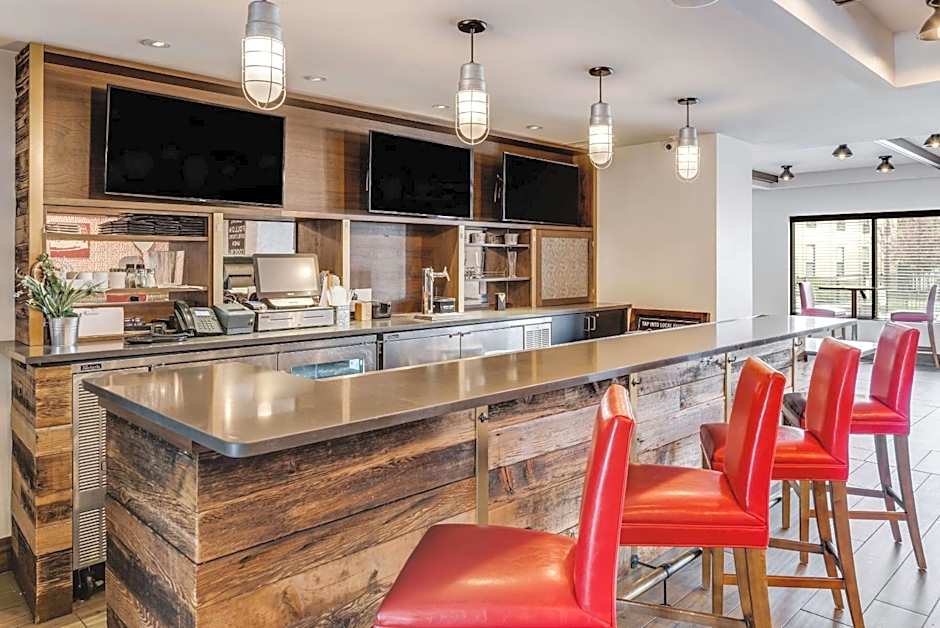 The Crossroads Hotel - Newburgh