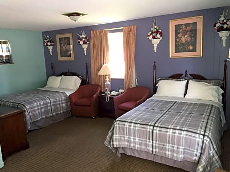 Double Room with Two Double Beds