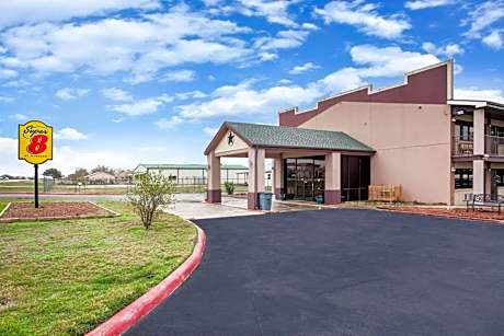 Super 8 by Wyndham Giddings