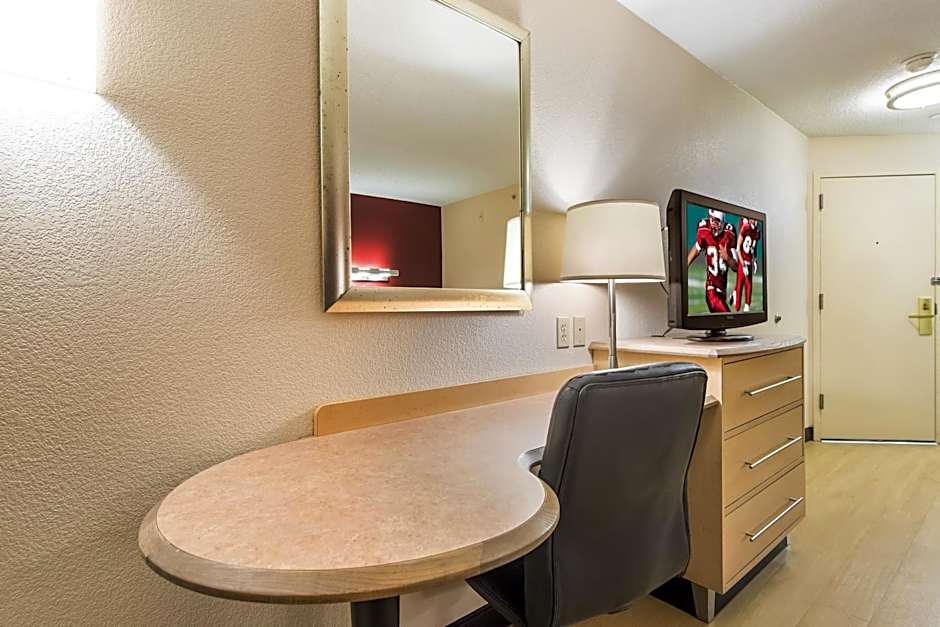 Red Roof Inn Seattle Airport - SEATAC