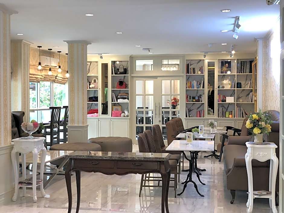 Westgate Residence Hotel