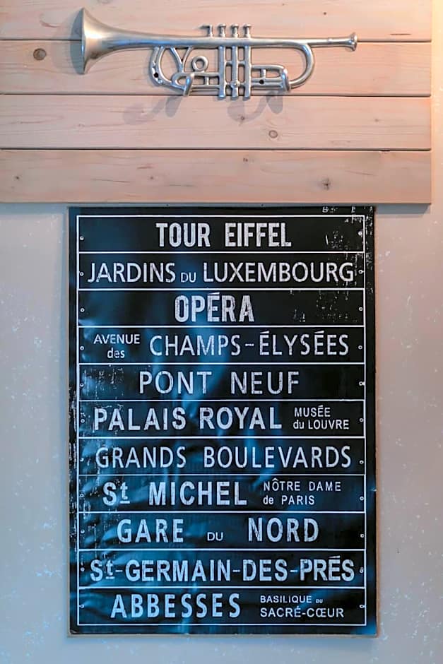 Vila Fortuna - Art O'Clock