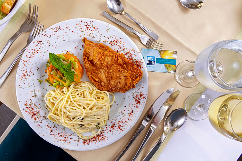 Sealife Buket Beach Hotel