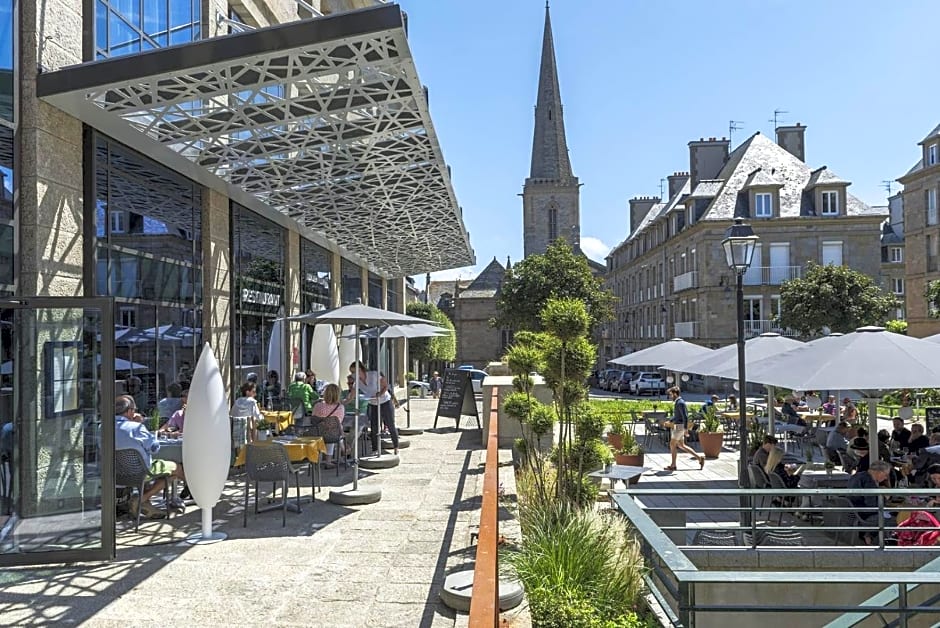 Golden Tulip Saint Malo- Le Grand Be