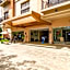 Main Hotel and Suites Cebu