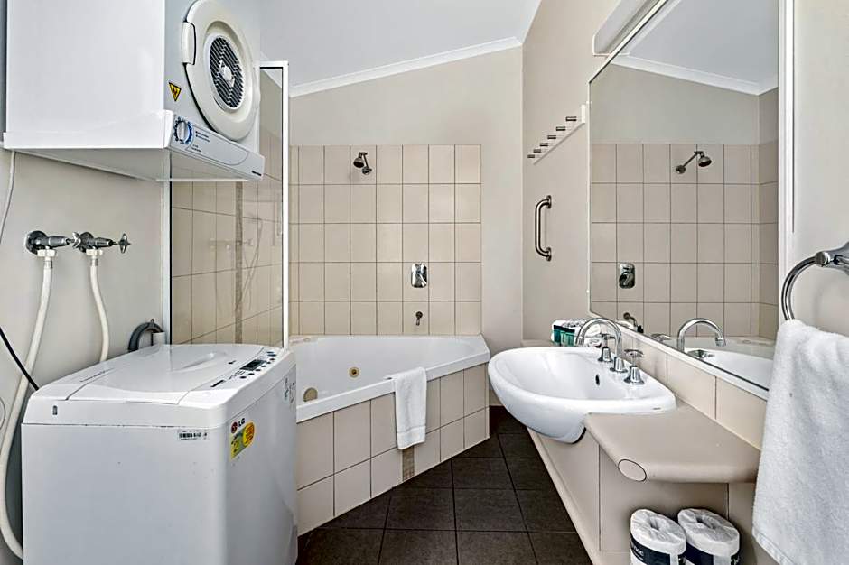 Koala Shores Holiday Park