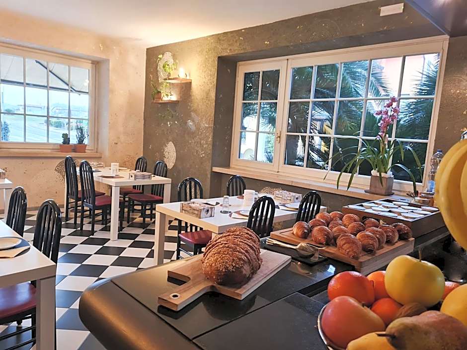 Albergo B&B Tenesi