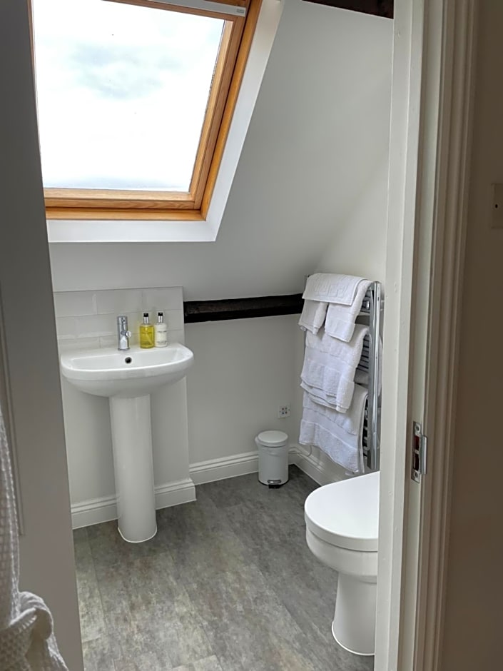 Wynards Farm Sunset room