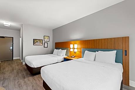 Queen Room with Two Queen Beds - Disability Access/Non-Smoking