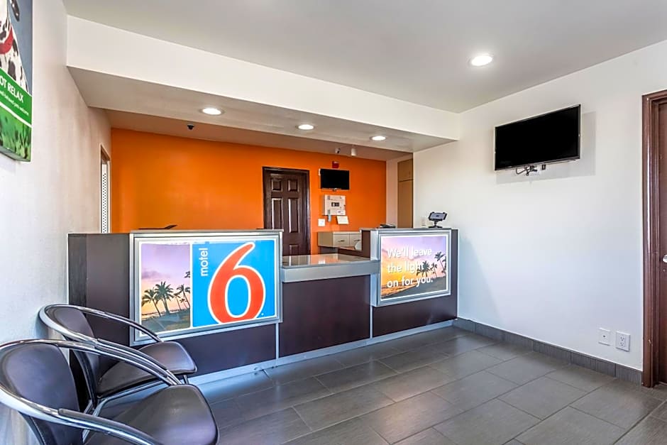 Motel 6-Needles, CA