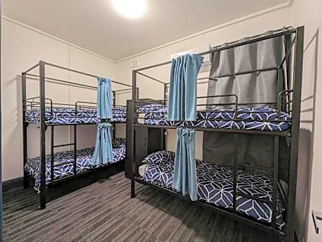 Bed in 4-Bed Mixed Dormitory Room